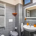Battistini Pretty רומא